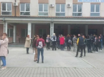 Просветари обуставили наставу у Зајечару